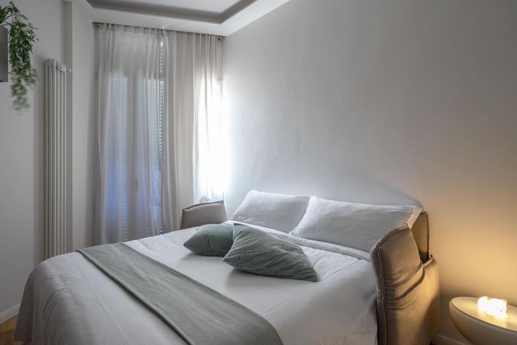 מילאנו Duomo-Fiera Mi Master Suite Design Wifi+Netflix מראה חיצוני תמונה
